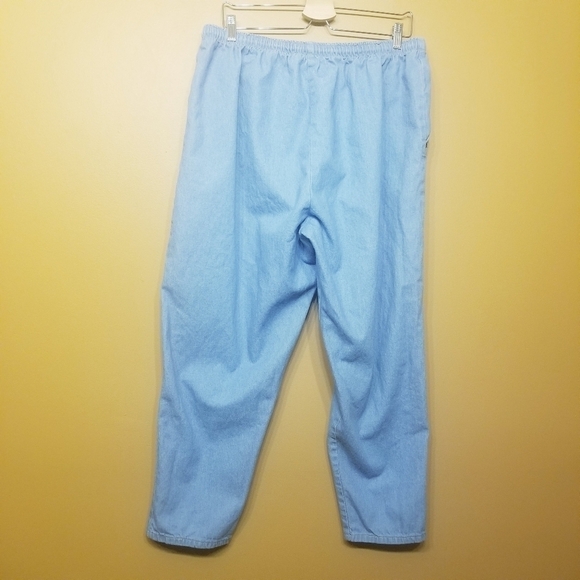Bobbie Brooks | Women's Vintage Light-Wash Mom Jeans (Size 20WP) - Picture 9 of 10